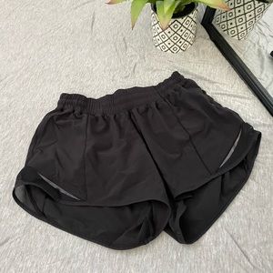 Lululemon hotty short 4”